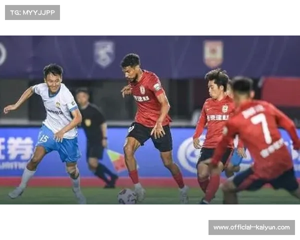 亚泰1-0西海岸终结六连败 新帅首胜提振保级信心 亚泰1-0西海岸终结六连败 新帅首胜提振保级信心