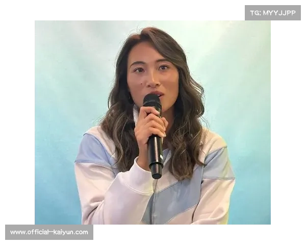 中国网球一姐郑钦文晒生日照庆祝23岁 四大满贯官方账号齐发声祝福 中国网球一姐郑钦文晒生日照庆祝23岁 四大满贯官方账号齐发声祝福