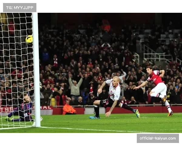 加克波远射击中立柱 利物浦错失扩大比分绝佳机会